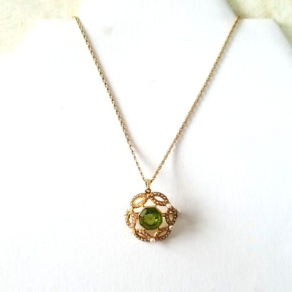 Vintage 14k Gold Cultured Pearl and Peridot Pendant Brooch Combo Necklace - Picture 9 of 16